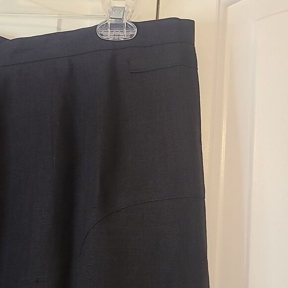 Harvé Benard Black Linen Red Floral Embroidered Maxi Skirt vintage Size 16 - Picture 9 of 11